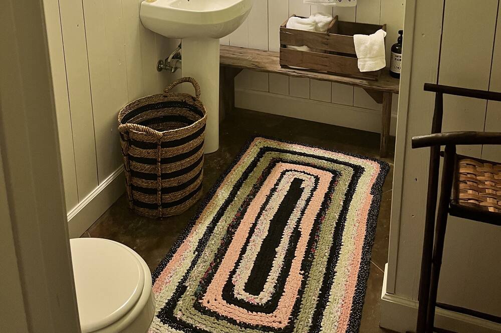 Photo of Bathroom in Brookhaven