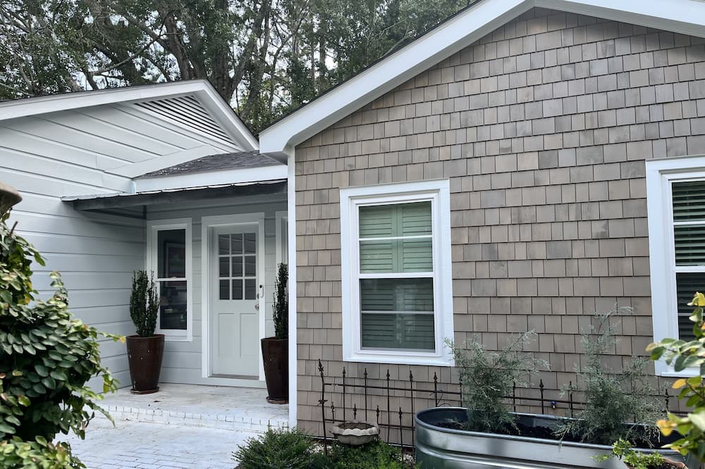 Photo of Outdoor in Brookhaven