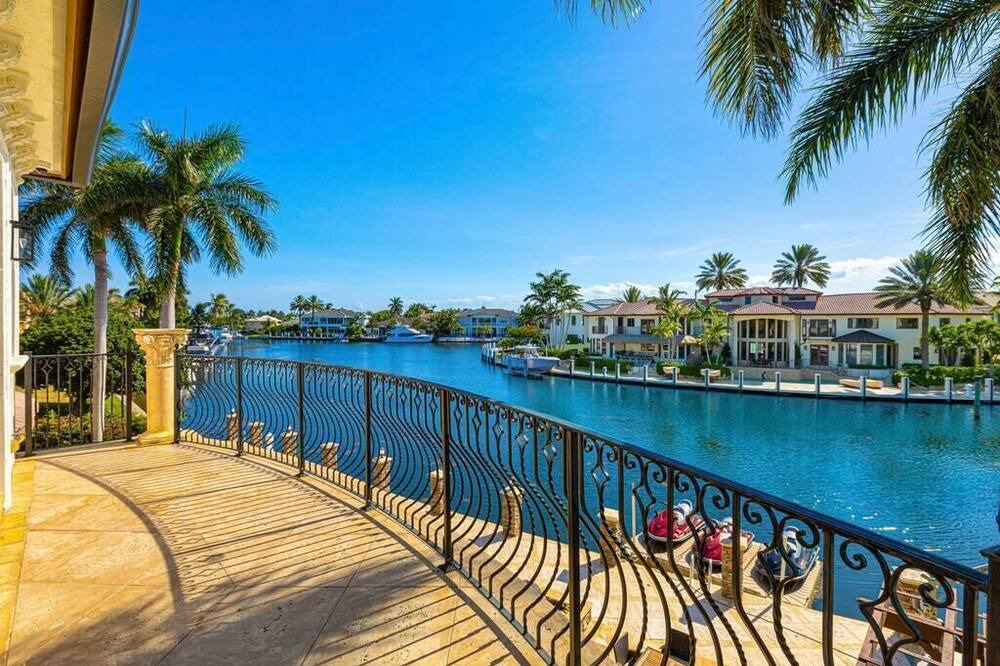 Photo of Others in Lighthouse Point