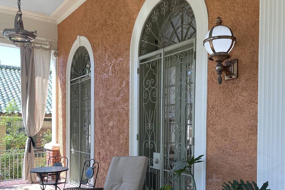 Photo of Outdoor in Seventh Ward
