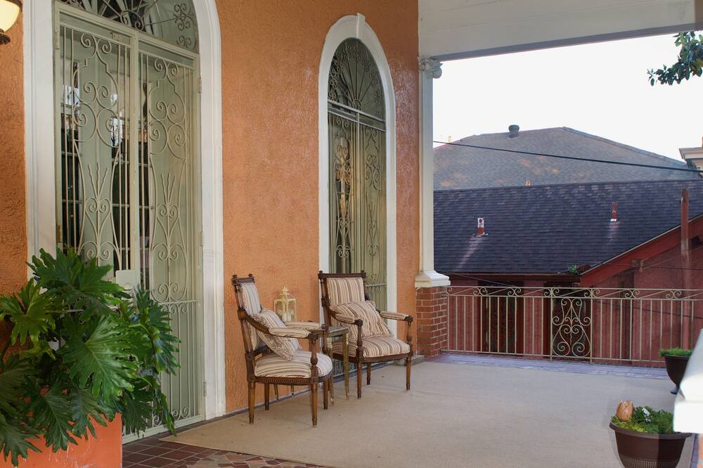 Photo of Patio Balcony in Seventh Ward