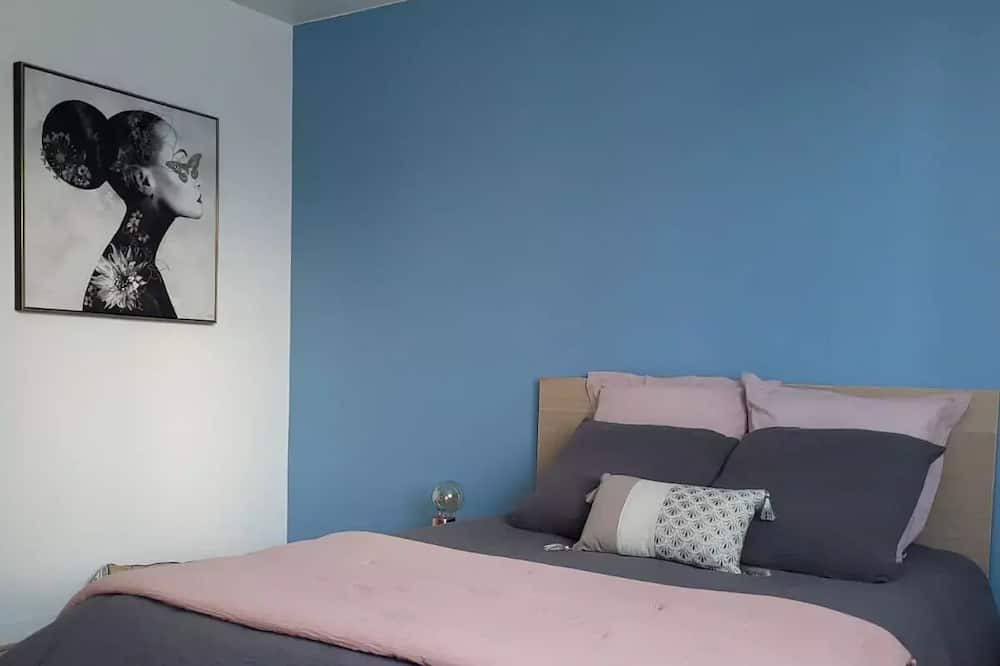 Photo of Bedroom in Retiers