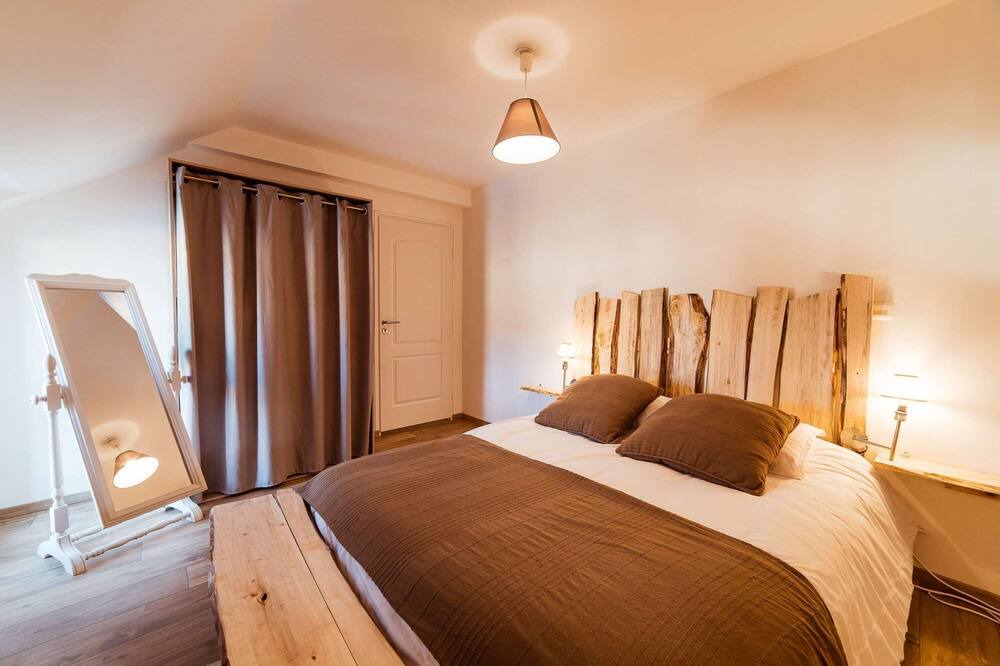 Photo of Bedroom in Bucheres