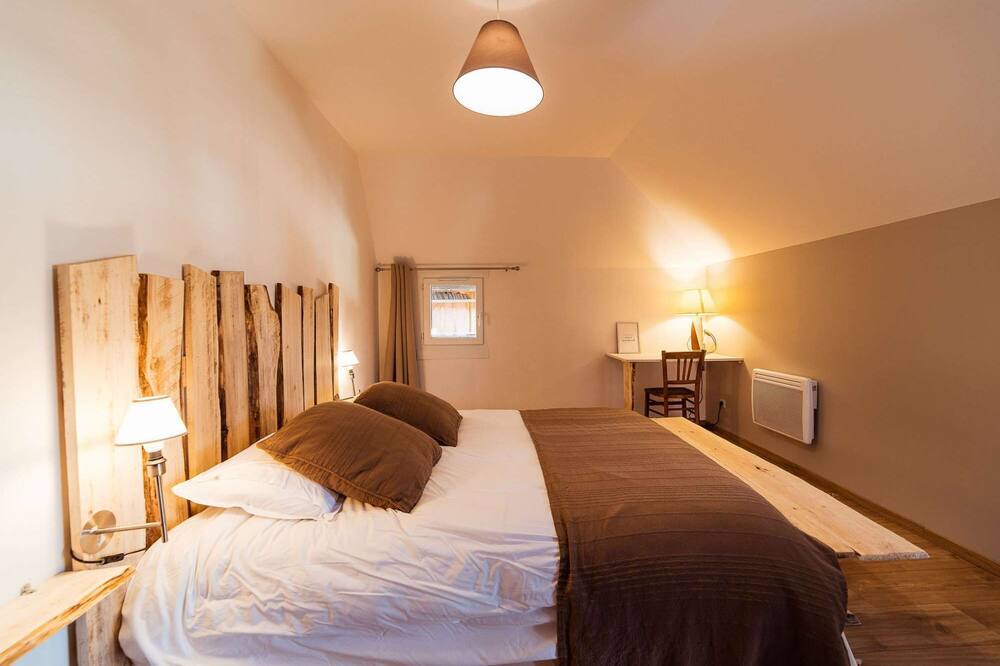 Photo of Bedroom in Bucheres