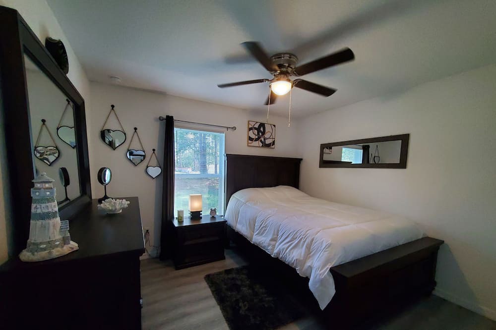 Photo of Bedroom in Ocklawaha