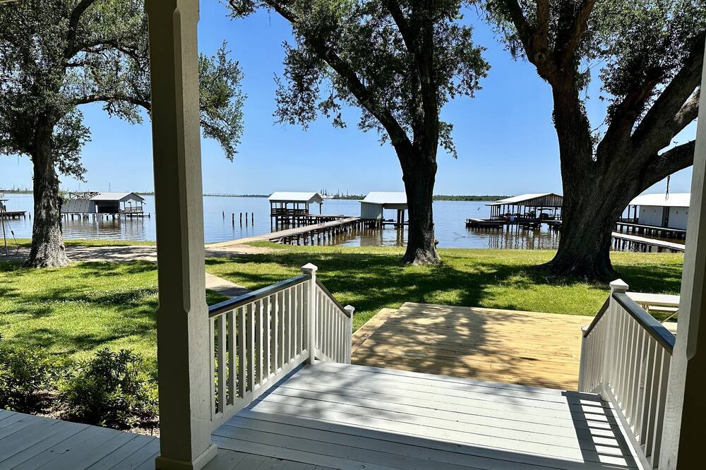 Photo of Outdoor in Sulphur
