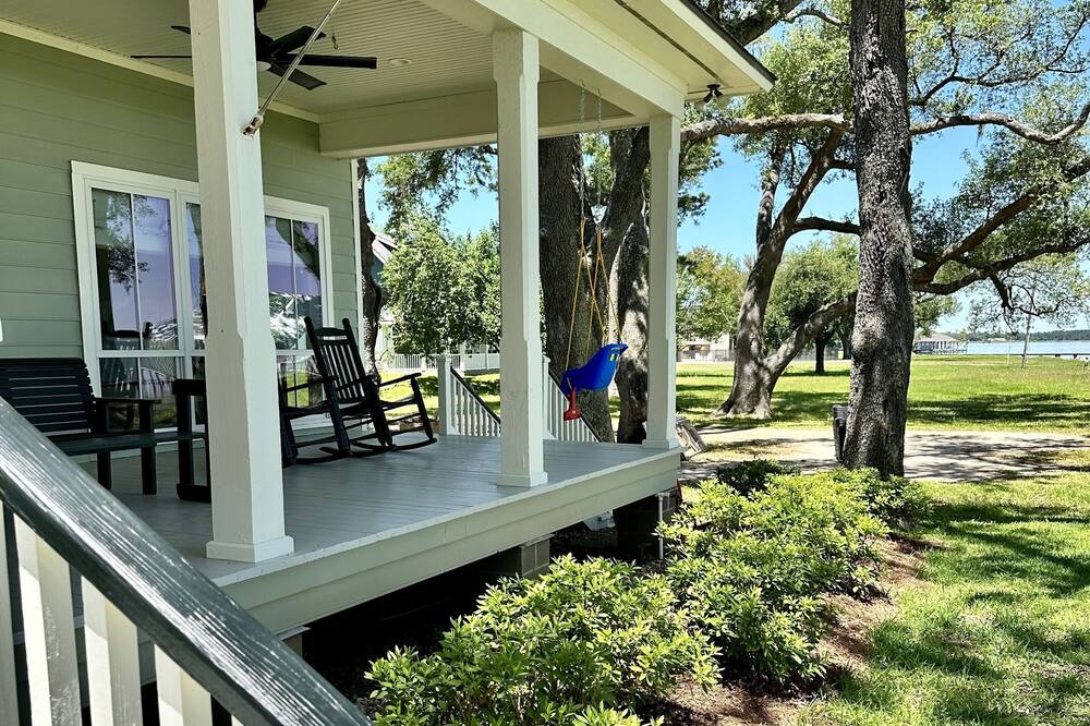 Photo of Outdoor in Sulphur
