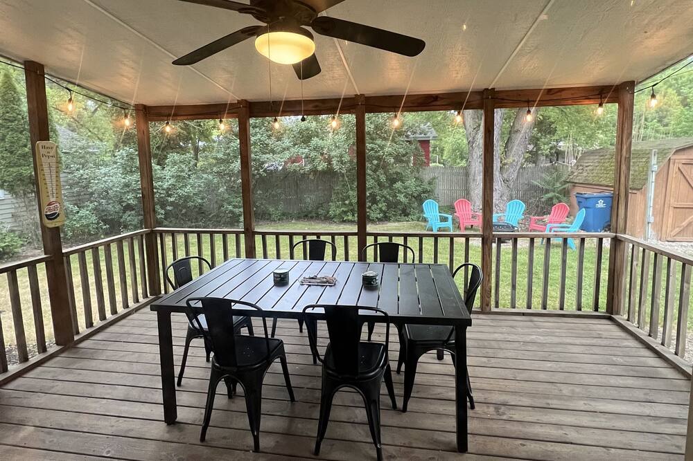 Photo of Outdoor in Shorewood-Tower Hills-Harbert