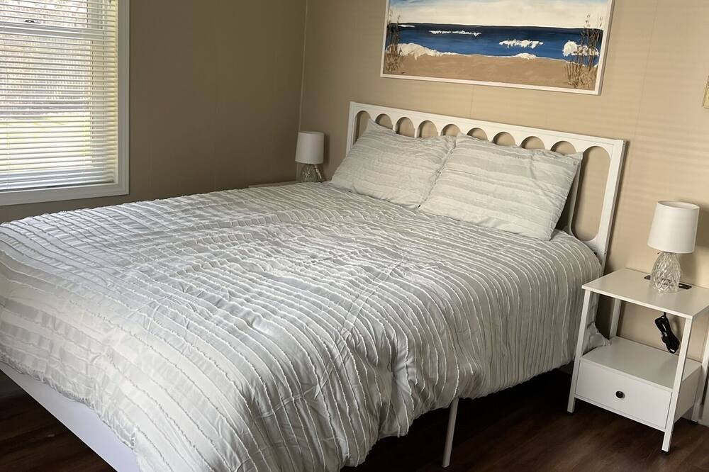 Photo of Bedroom in Shorewood-Tower Hills-Harbert