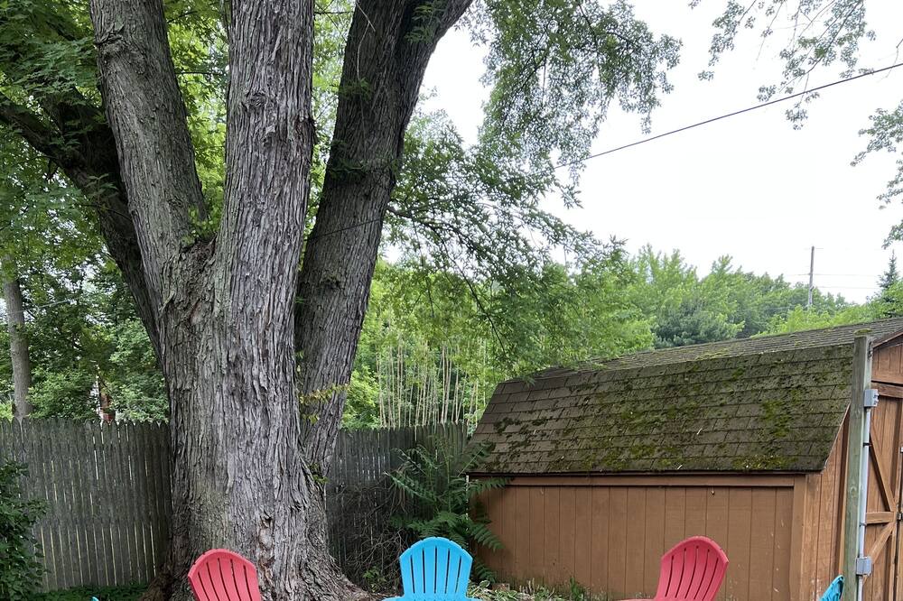 Photo of Outdoor in Shorewood-Tower Hills-Harbert
