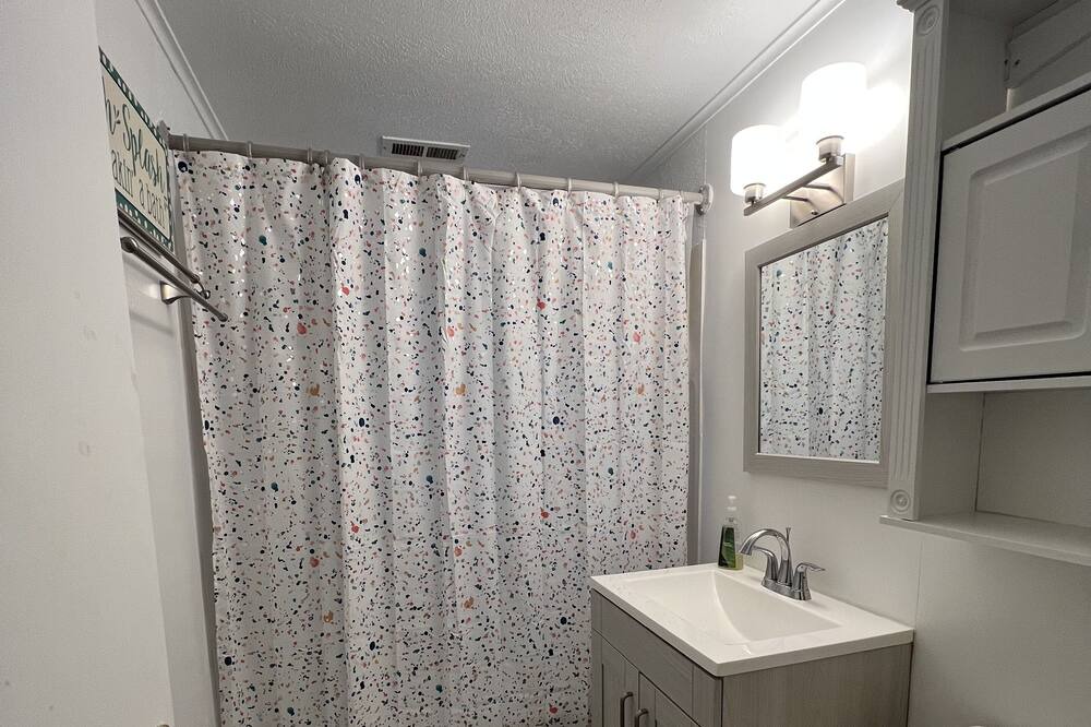 Photo of Bathroom in Shorewood-Tower Hills-Harbert