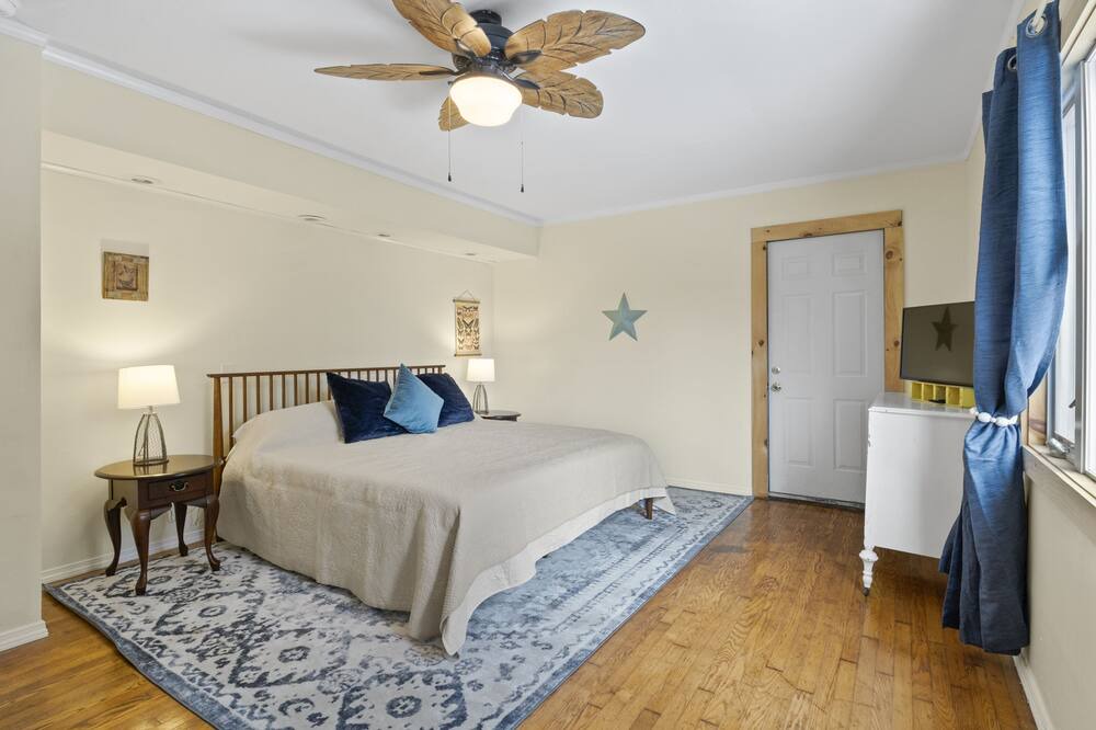 Photo of Bedroom in Honeoye