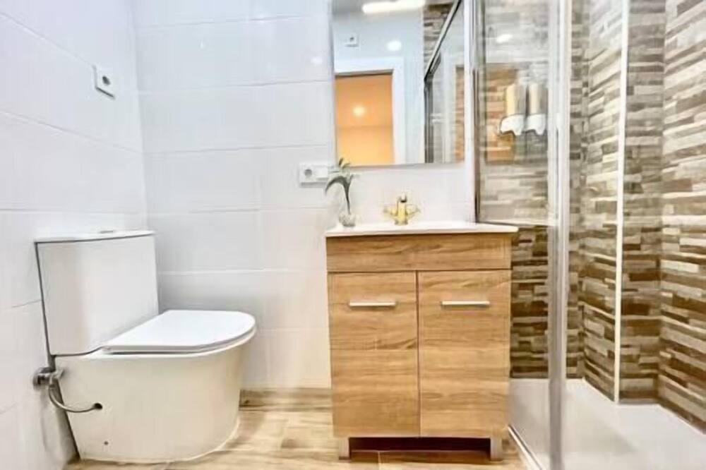 Photo of Bathroom in Barri Antic