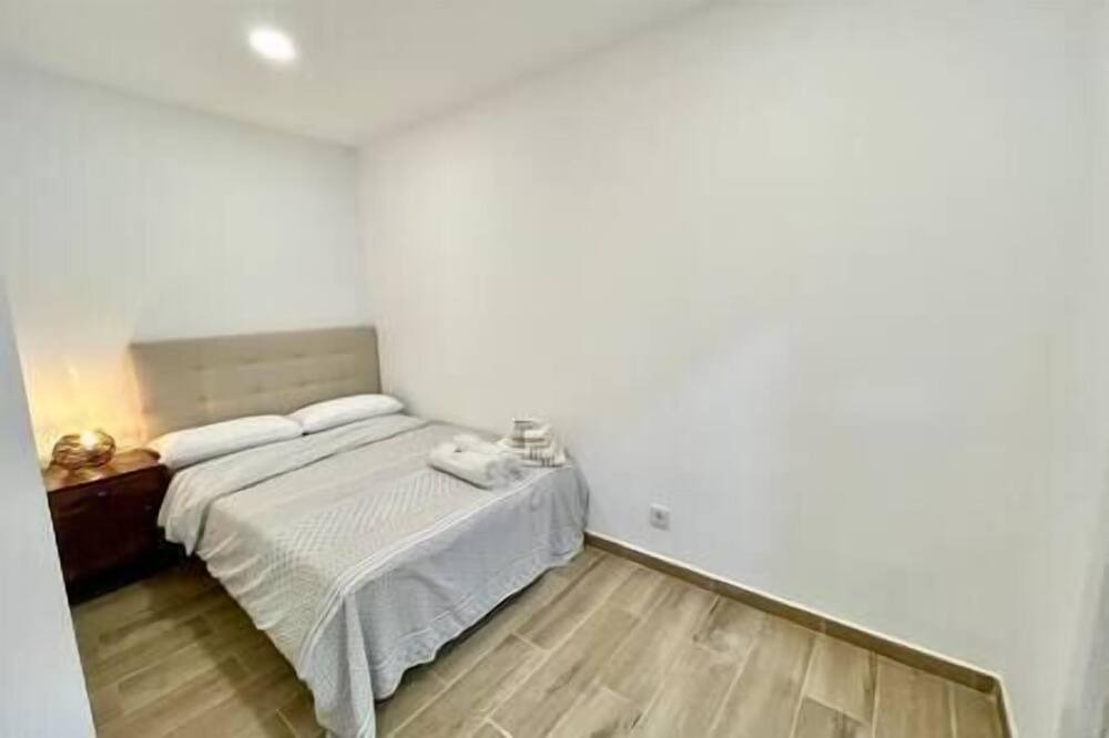 Photo of Bedroom in Barri Antic