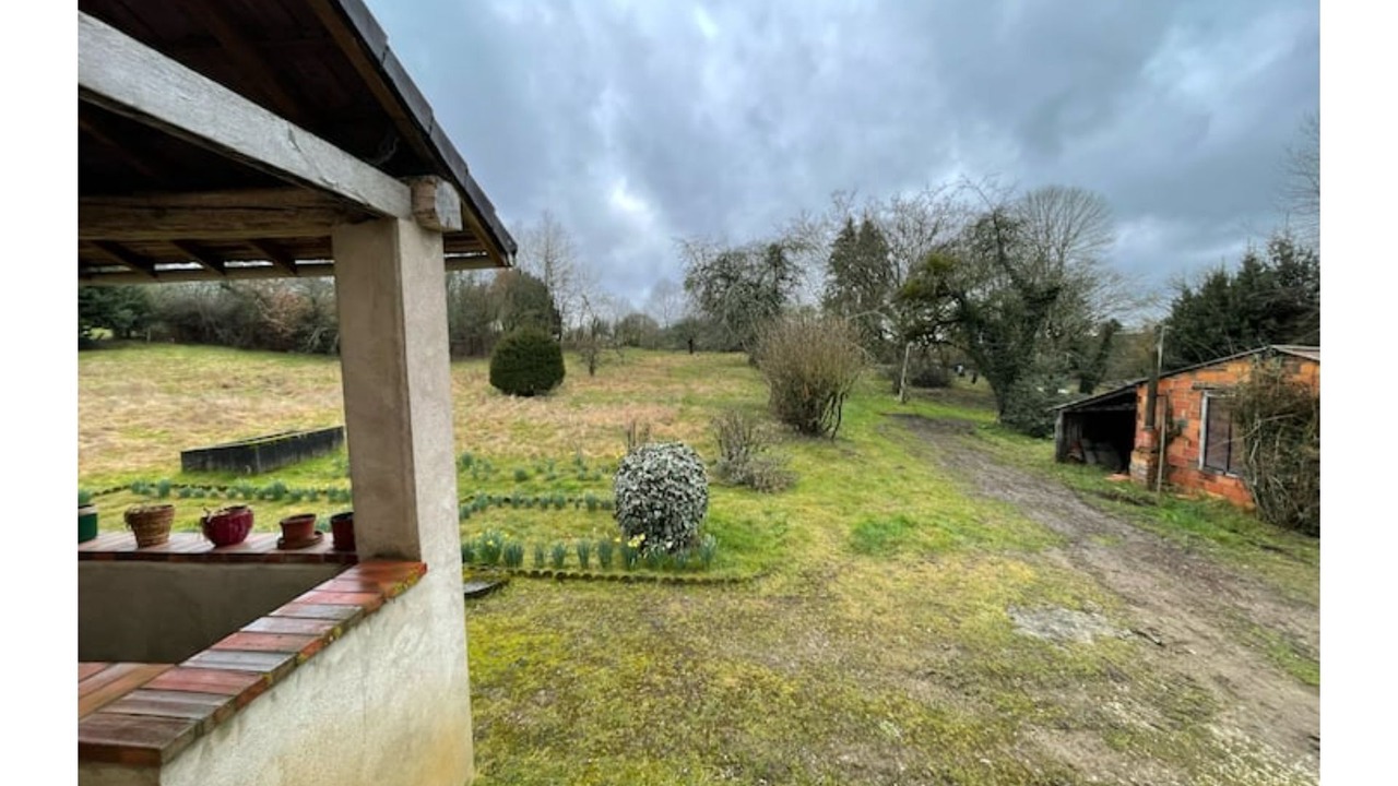 Photo of Outdoor in Saint-Amand-en-Puisaye