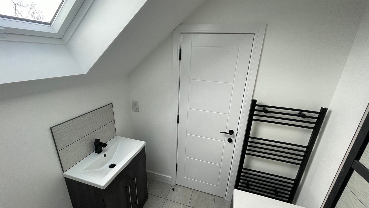 Photo of Bathroom in Newcastle-Under-Lyme