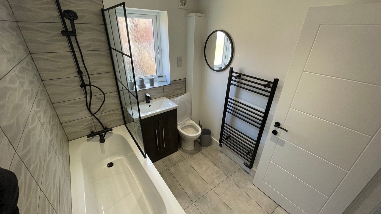 Photo of Bathroom in Newcastle-Under-Lyme
