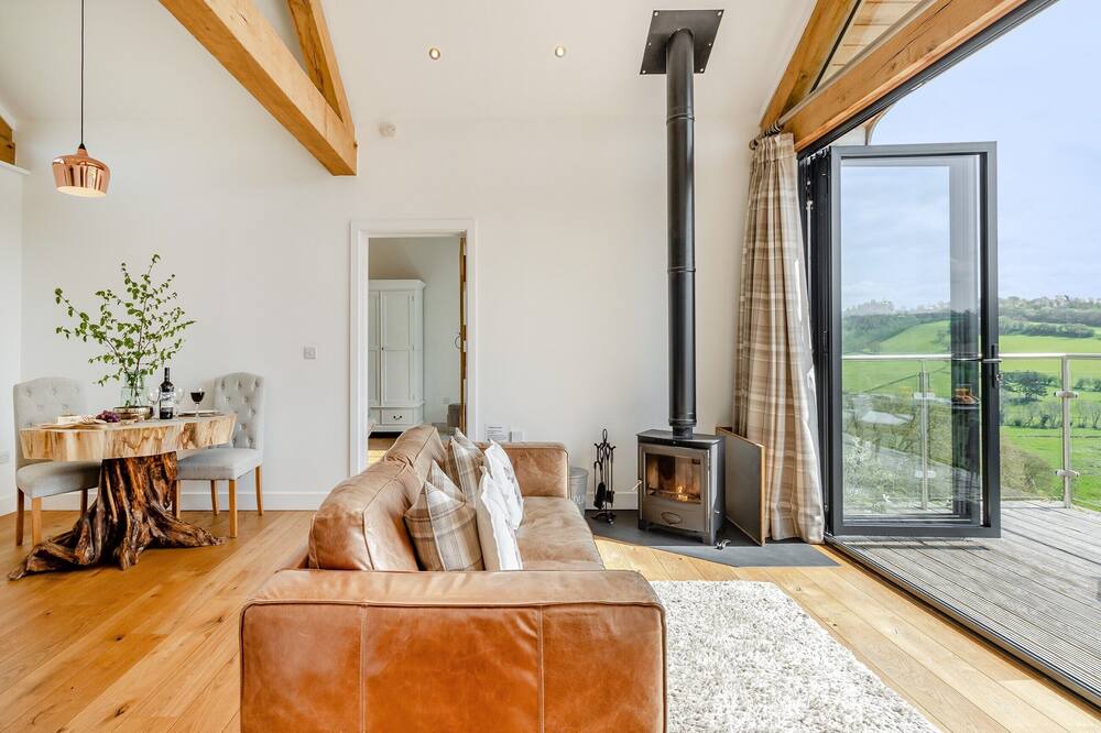 Photo of Livingroom in Cyfronydd