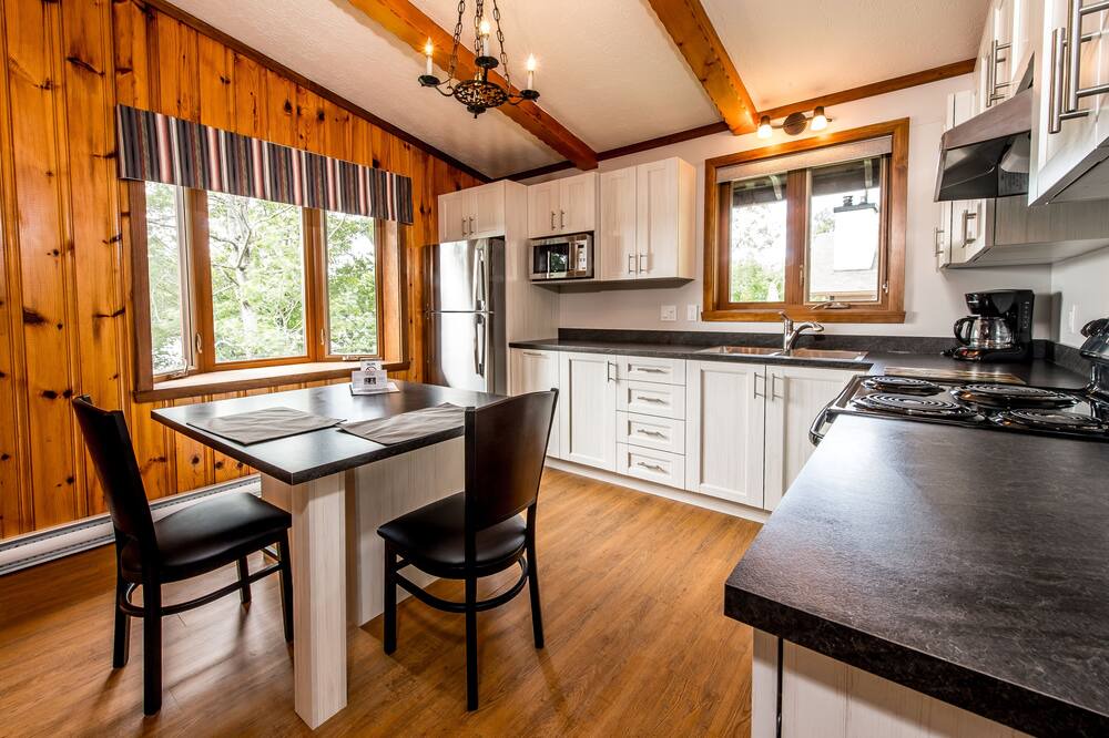 Photo of Kitchen in Sainte-Agathe-des-Monts