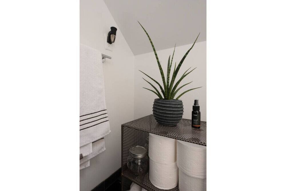 Photo of Bathroom in Wrightwood Neighbors