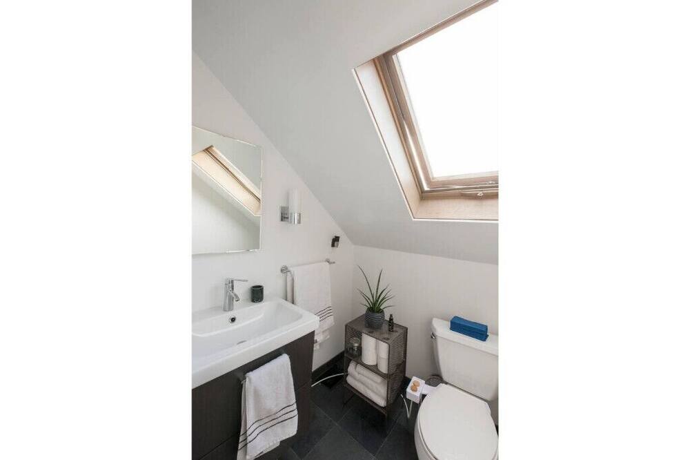 Photo of Bathroom in Wrightwood Neighbors