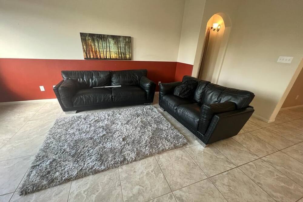 Photo of Livingroom in Missouri City