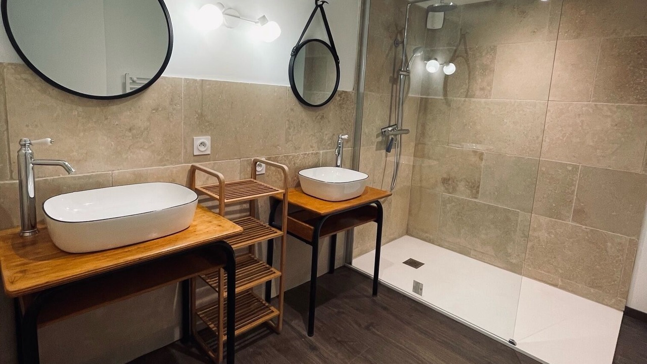 Photo of Bathroom in Cintegabelle