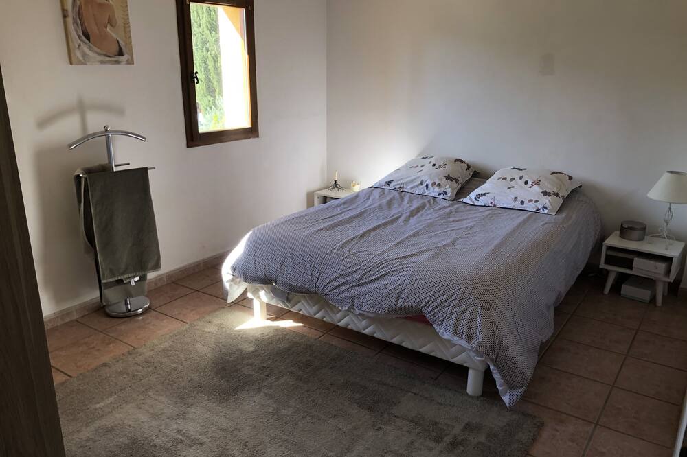 Photo of Bedroom in Alleins