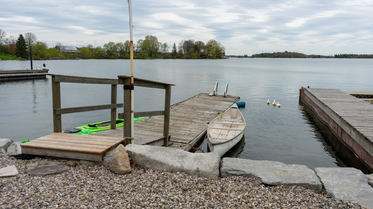 Photo of Others in Leeds and the Thousand Islands