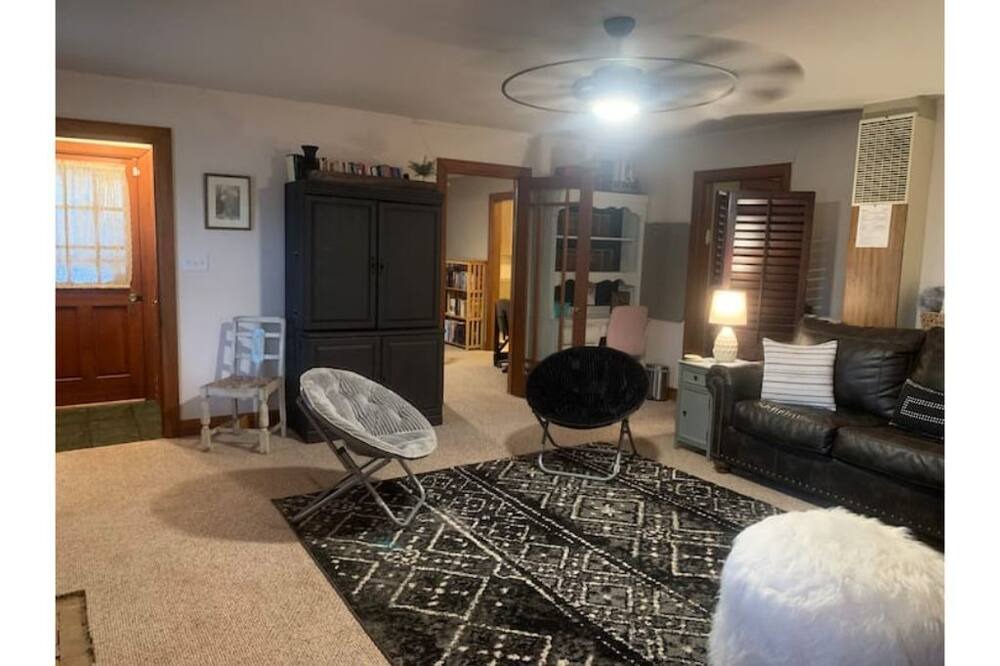 Photo of Livingroom in Chandler
