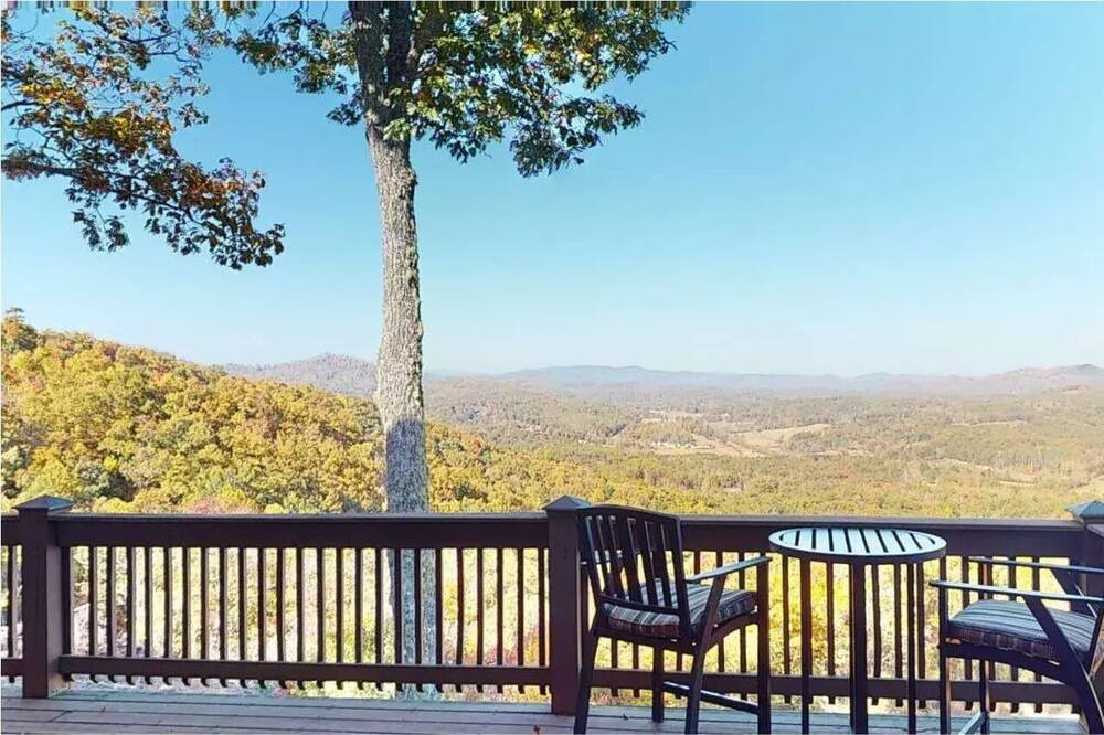 Photo of Outdoor in Brasstown