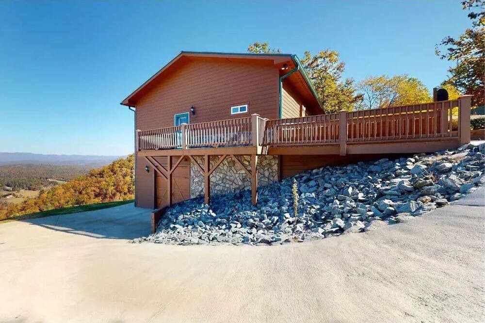 Photo of Outdoor in Brasstown