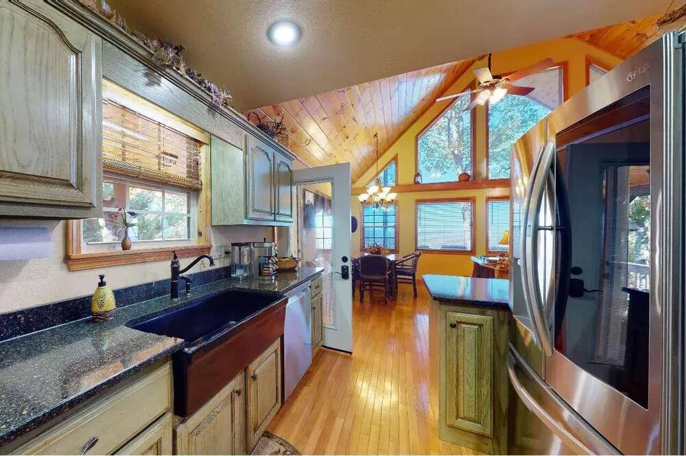 Photo of Kitchen in Brasstown