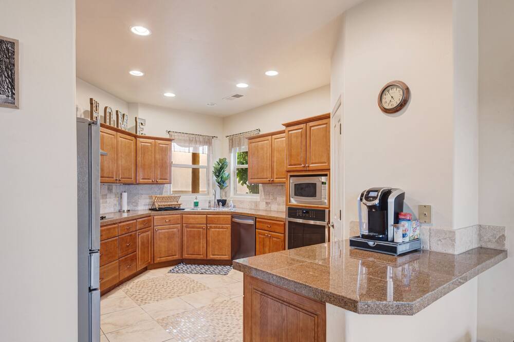 Photo of Kitchen in Desert Ridge Place