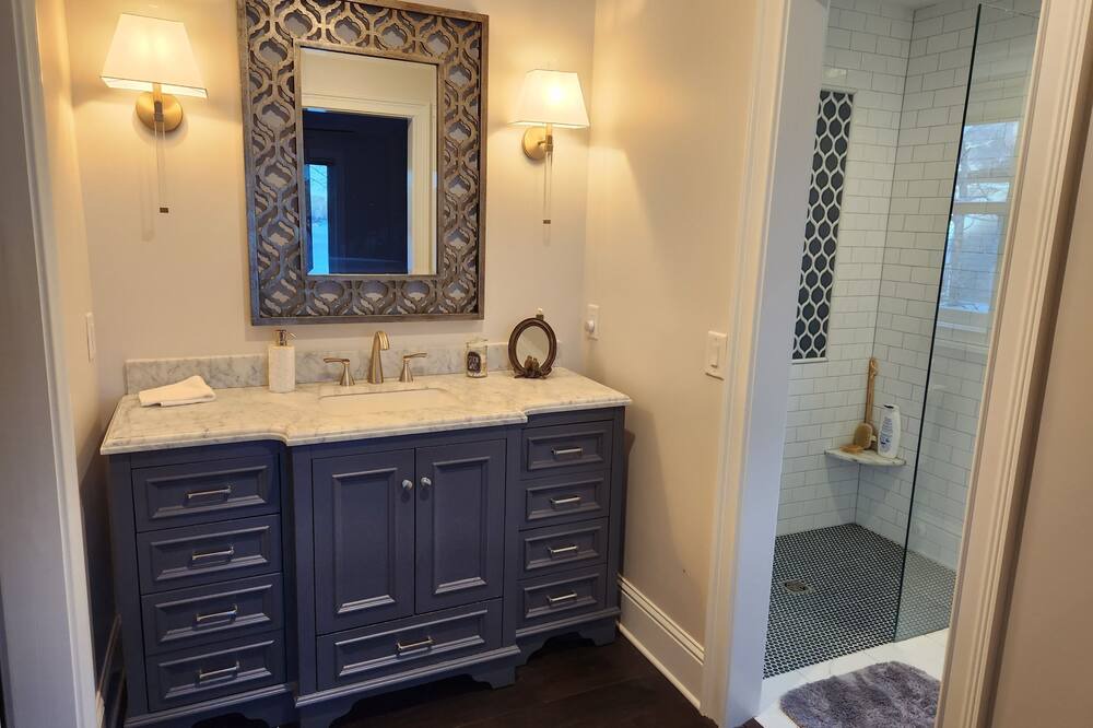Photo of Bathroom in Buckhead