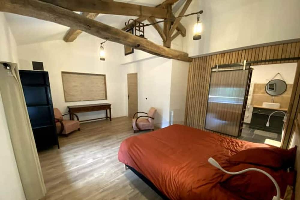 Photo of Bedroom in Rouvre