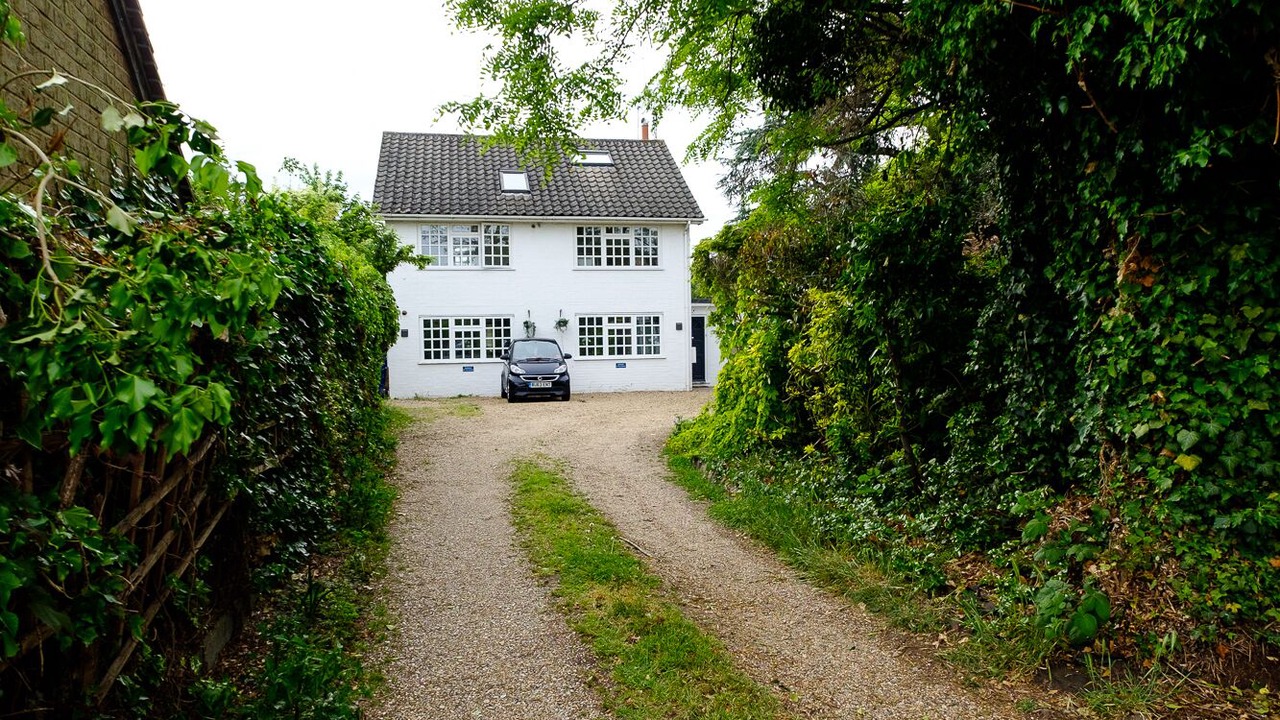 Photo of Bathroom in Datchet