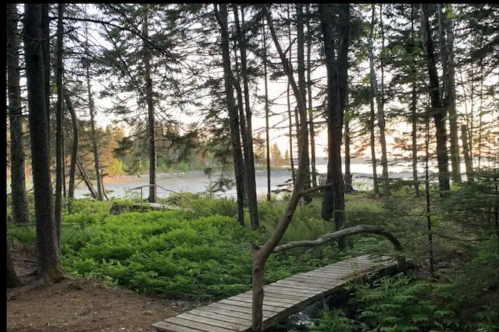 Photo of Others in Brooklin