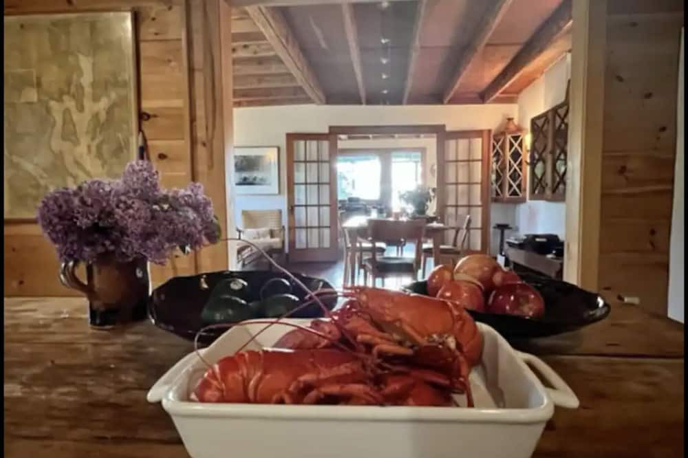 Photo of Others in Brooklin