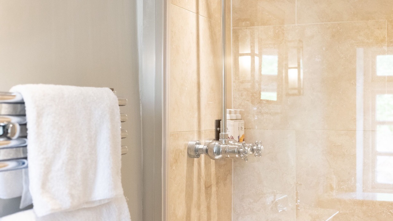 Photo of Bathroom in Coln St Aldwyns