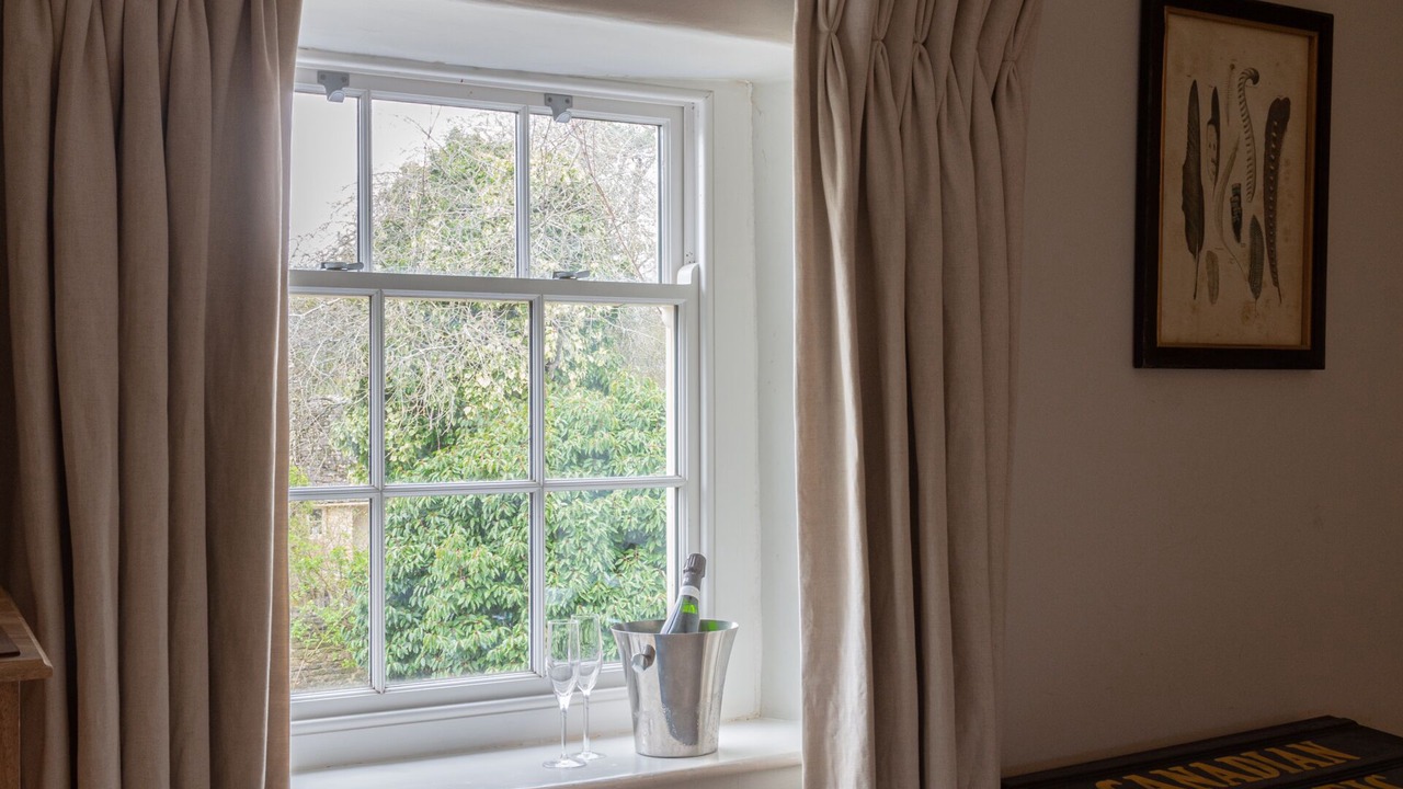 Photo of Bedroom in Coln St Aldwyns