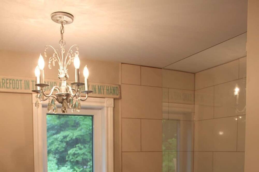Photo of Bathroom in Haliburton