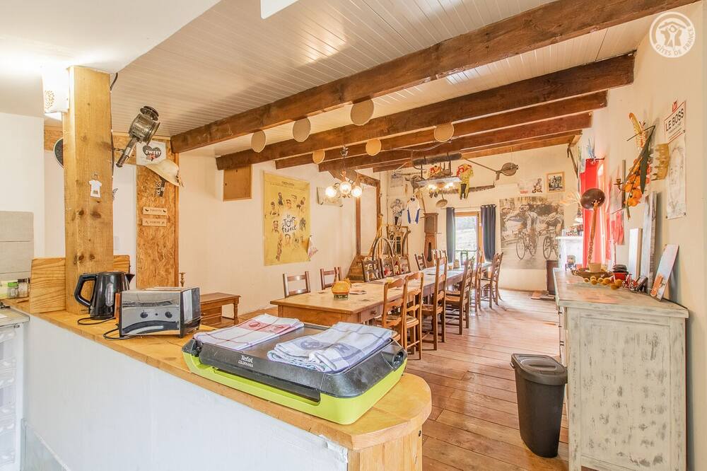 Photo of Kitchen in Cussy-en-Morvan