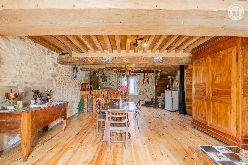 Photo of Others in Cussy-en-Morvan