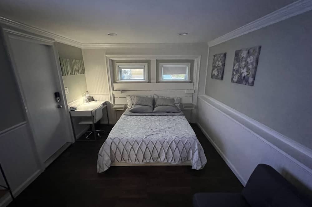 Photo of Bedroom in Kings Park