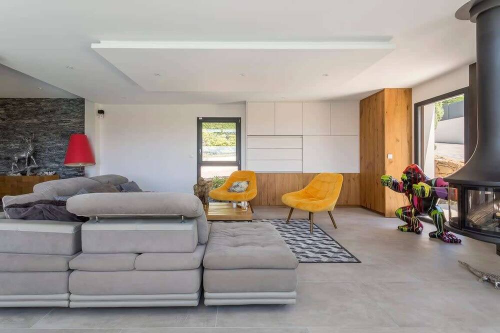 Photo of Livingroom in Francheville