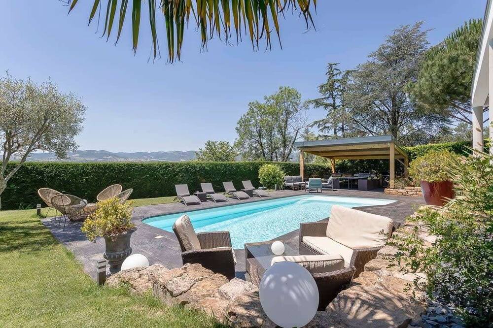Photo of Outdoor in Francheville