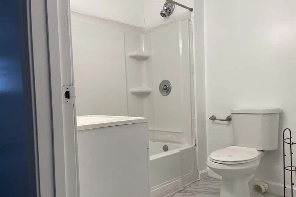 Photo of Bathroom in Newington