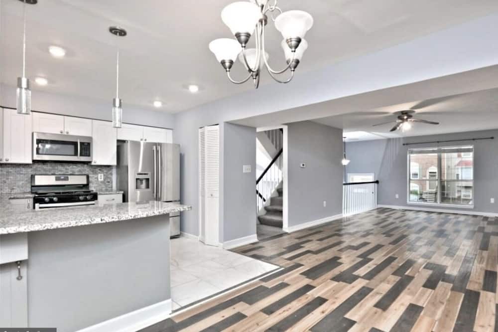 Photo of Kitchen in Newington