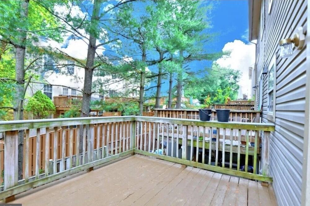 Photo of Outdoor in Newington